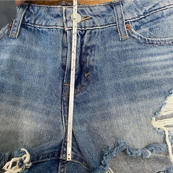 Lucky Brand Cut Off Short - Picture 10 of 14